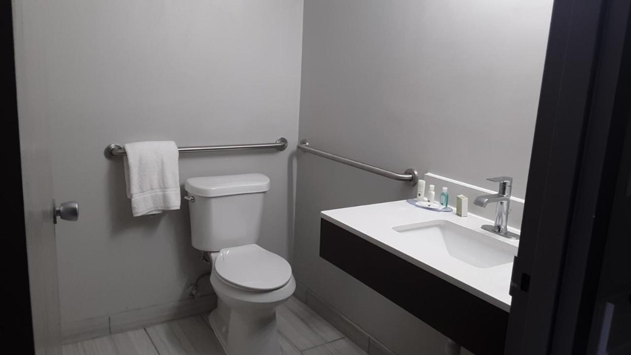 Quality Inn بريستول المظهر الخارجي الصورة